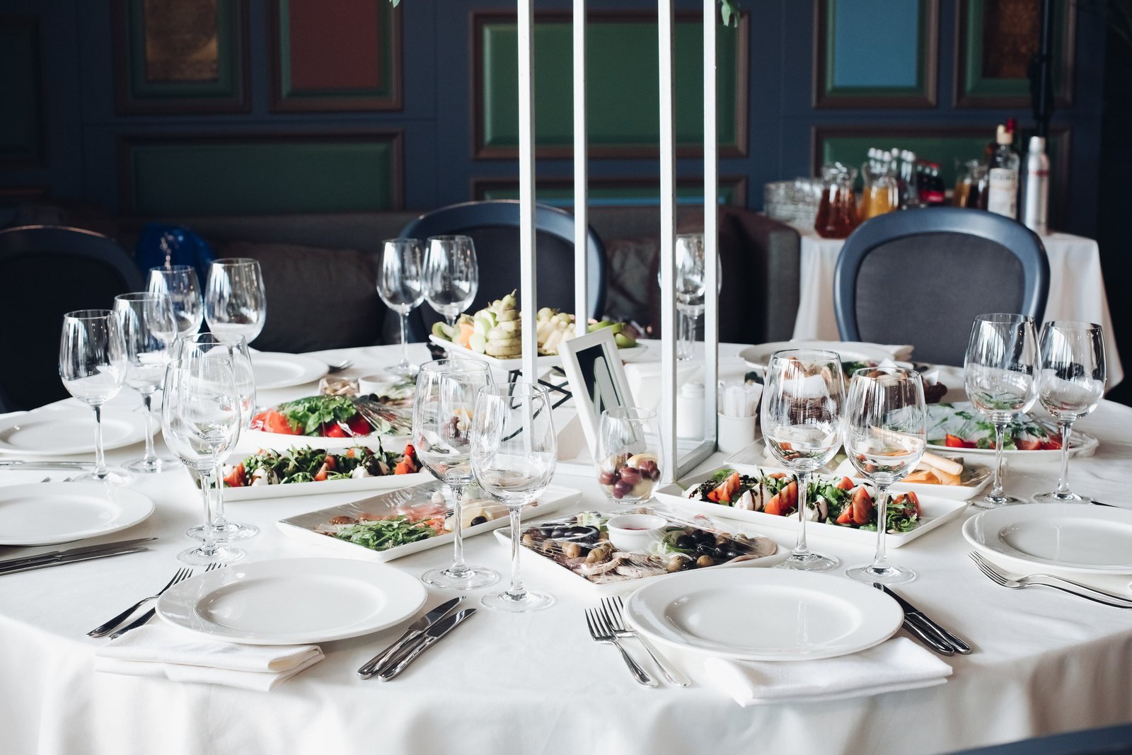 Table gastronomique dressée